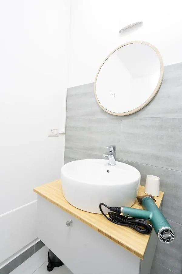 Be Happy Rooms CTA Italia