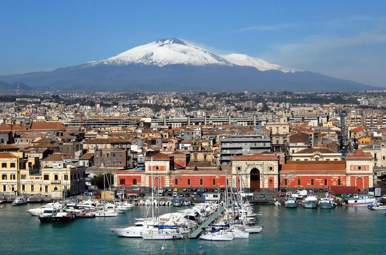 Bed and breakfast Be Happy Rooms CTA Italia